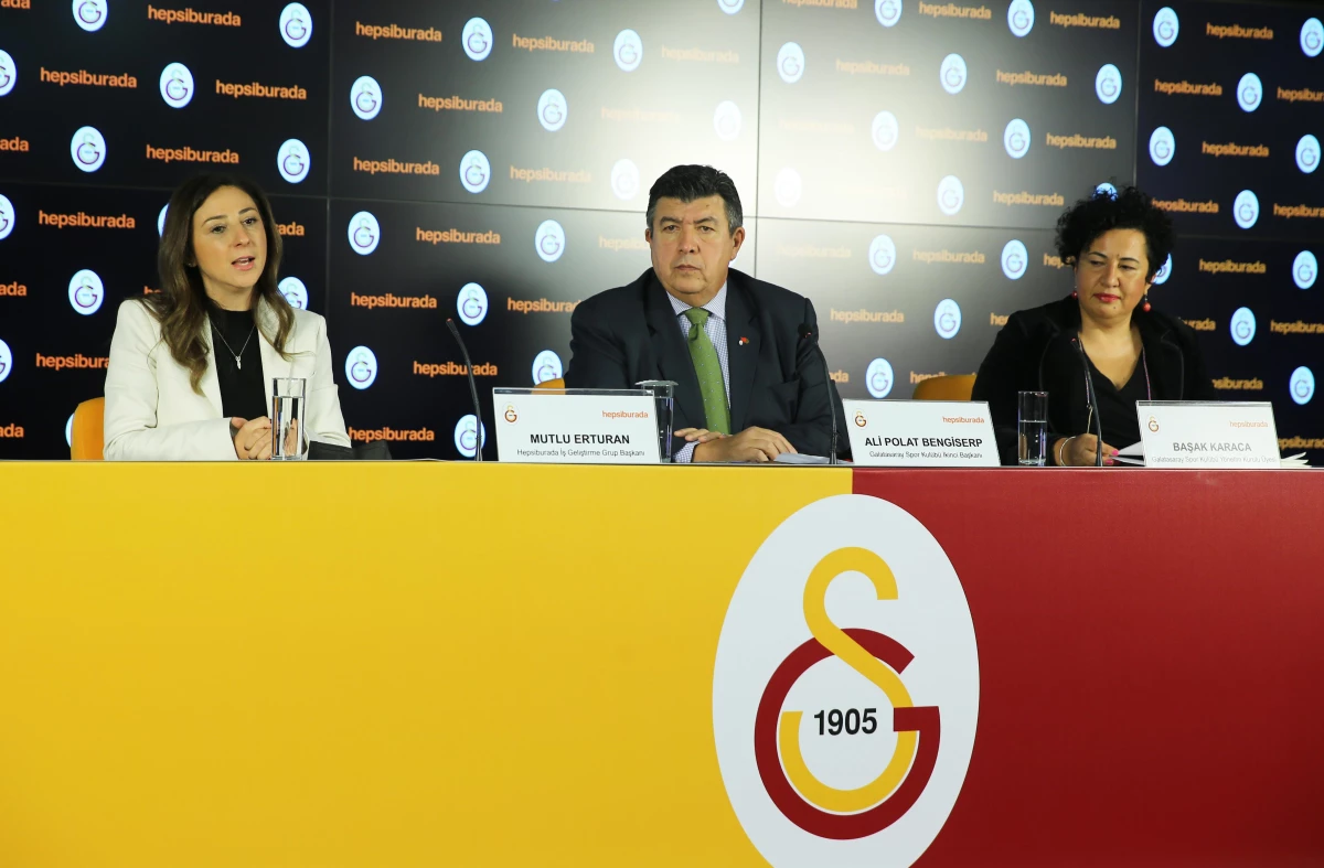 Galatasaray Kadın Futbol Takımı\'nın ana sposoru Hepsiburada oldu