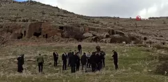 Son dakika kültür sanat: Gizemli Bininler Tarihi Kaya Evleri turizme kazandırılıyor