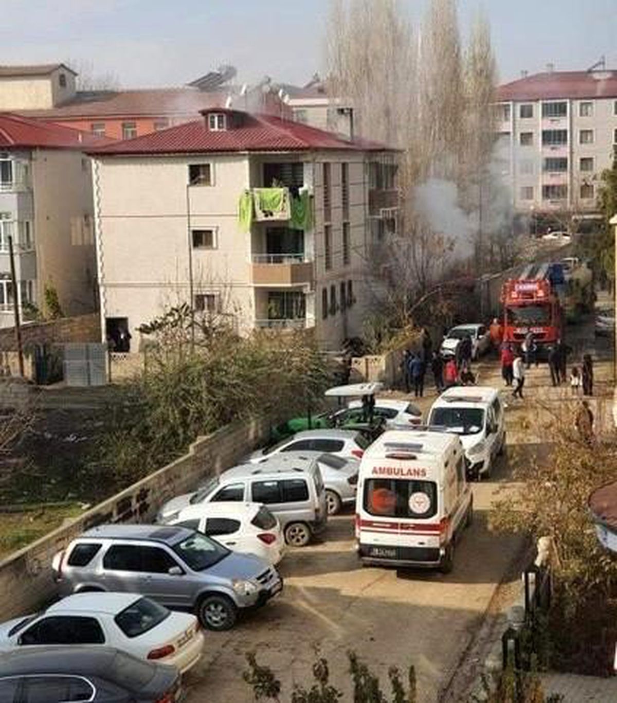 Son dakika... Iğdır\'da bir binanın bodrum katında çıkan yangın korkuttu