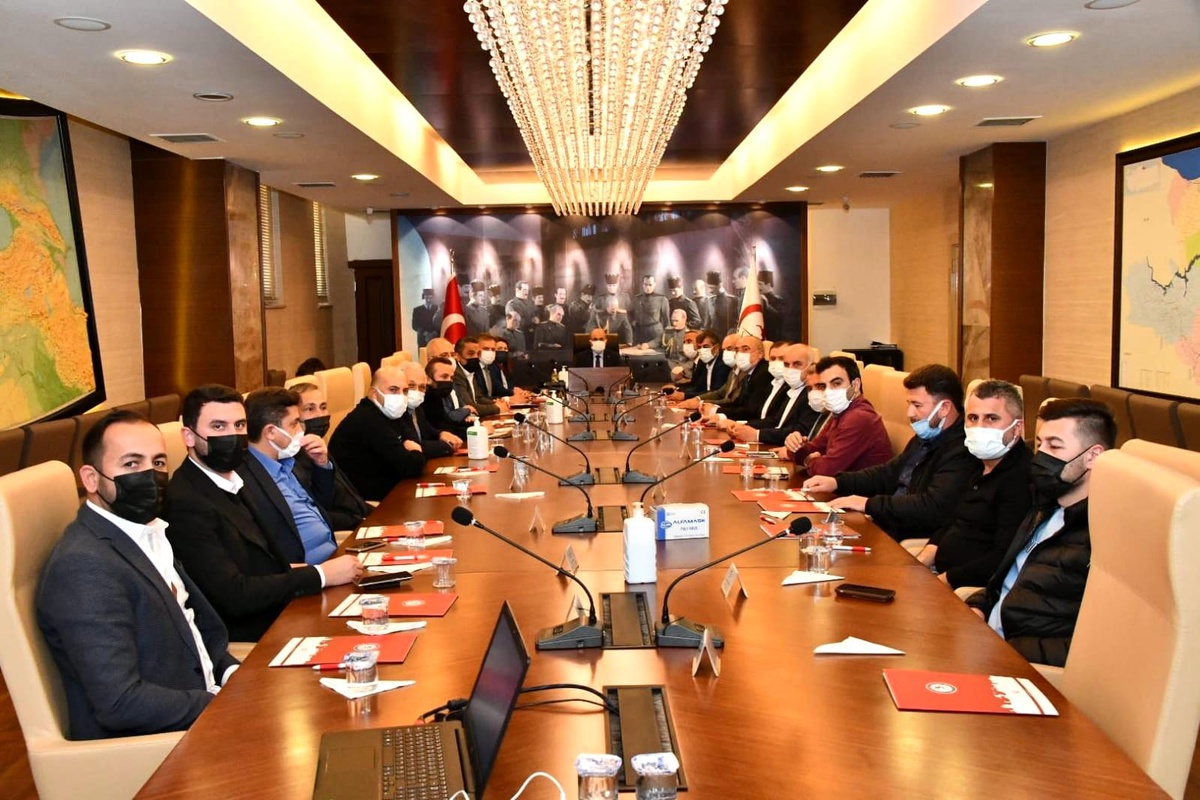 Vali Dağlı: "Piyasaya un arzında endişeye gerek yok"