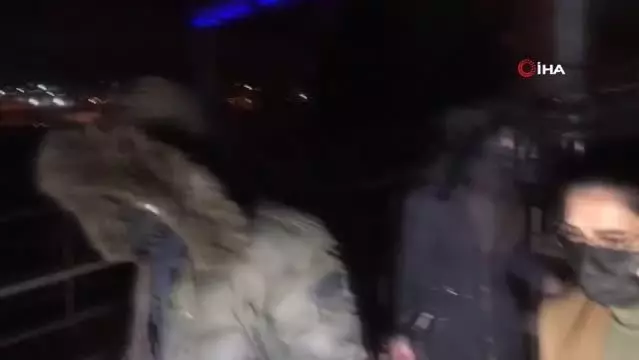 Yunan polis kız arkadaşıyla askeri yasak bölgede yakalandı