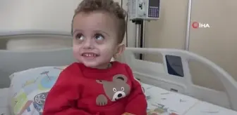 13 aylık Velid bebeğe midesinden yemek borusu yapıldı