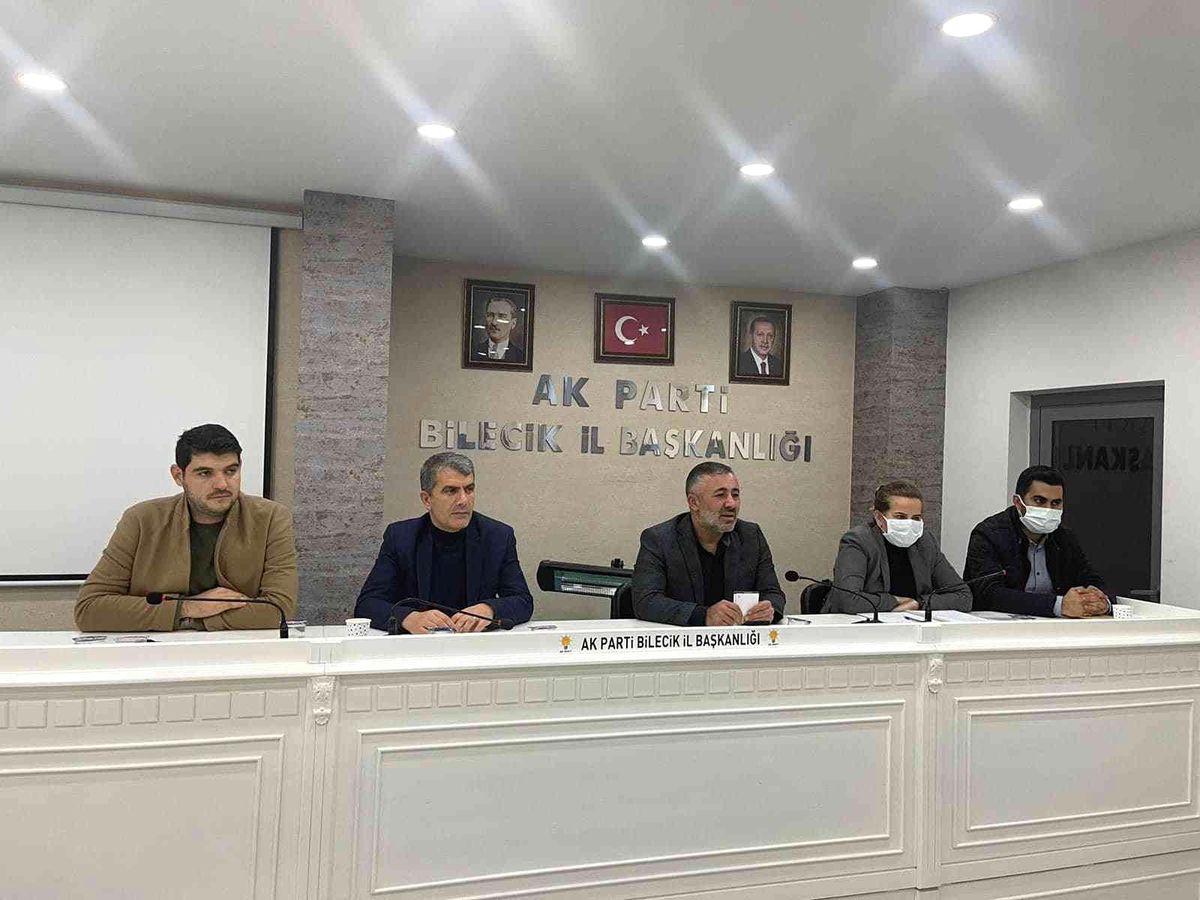 AK Parti haftalık olağan yönetim kurulu toplantısı yaptı