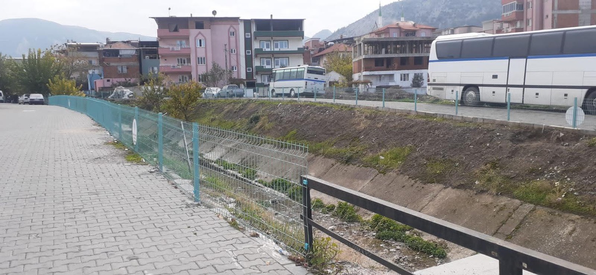 Atatürk ve İnönü Mahallelerinde dere yatağı güvenli