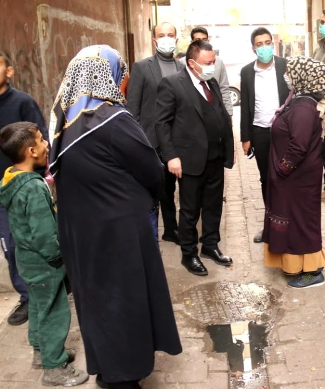 Başkan Beyoğlu, mahallede vatandaşı dinledi