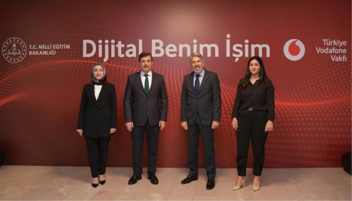 "Dijital Benim İşim" ile 1 yılda 5 milyon TL\'lik sosyal değer