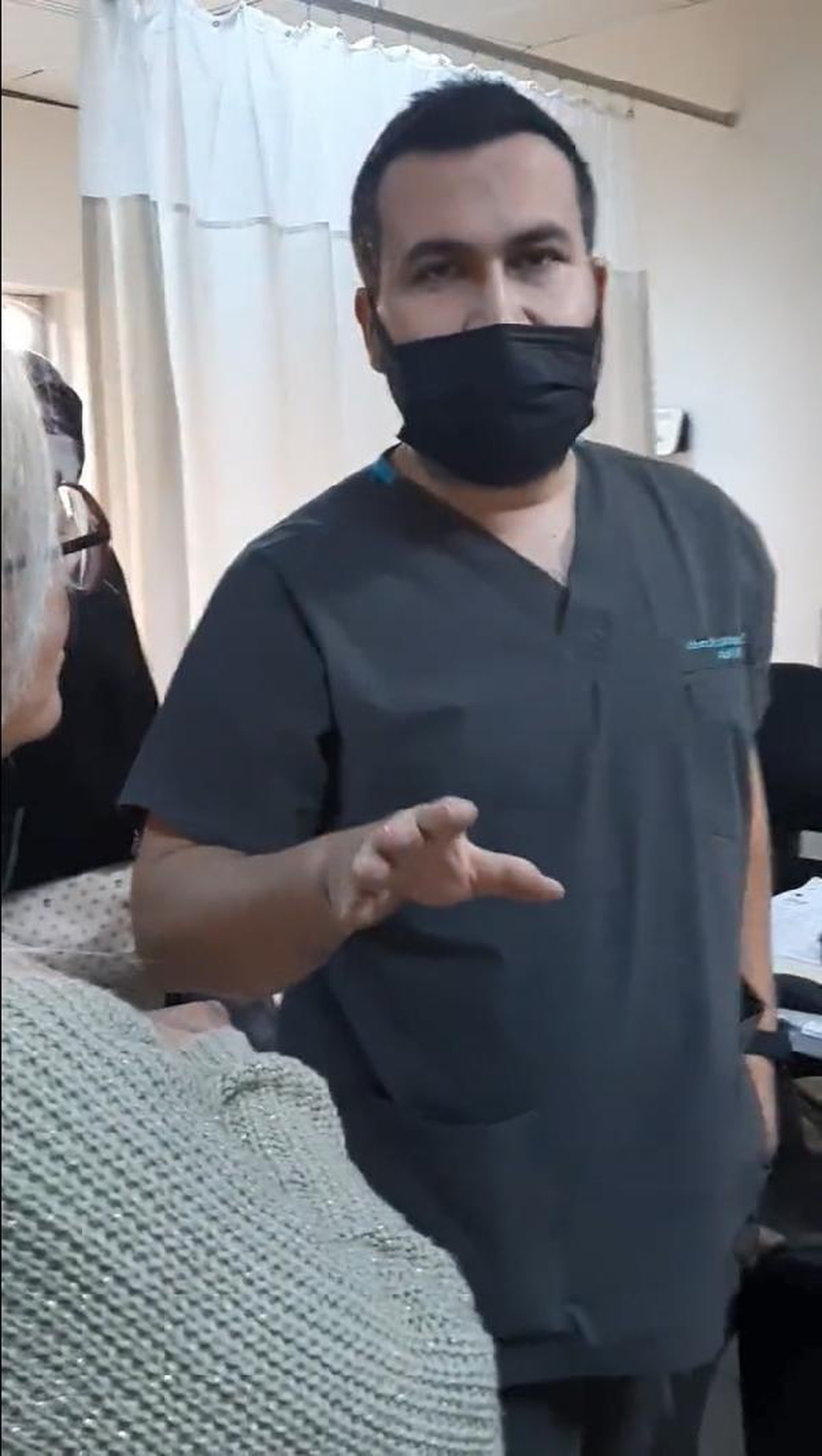 Doktorla tartışan Selin\'in maske ve aşı karşıtı olduğu ortaya çıktı