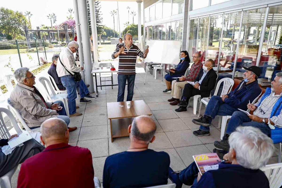 Emekli Evinde briç kursu açıldı