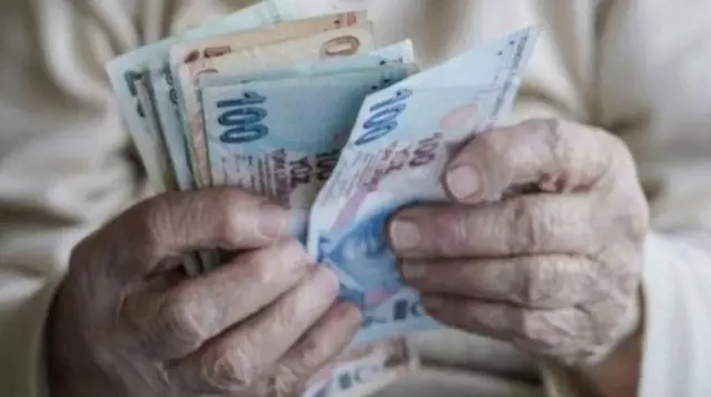 Emeklilerin yeni yıl zammı ne olacak? İşte herkesin merak ettiği rakamlar!