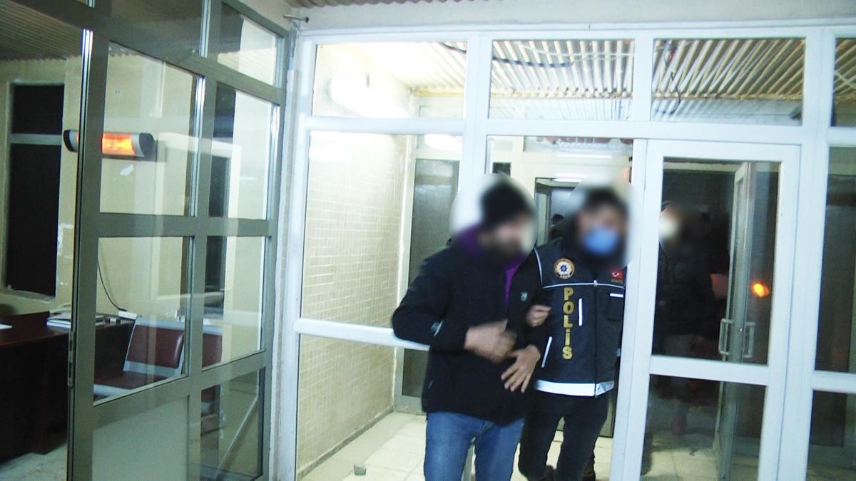 Erzurum\'da kesinleşmiş hapis cezası bulunan 4 firari hükümlü yakalandı