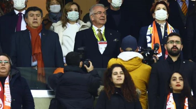  Cincon sözüne Fenerbahçeli yöneticiden açıklama geldi: Dilim sürçtü