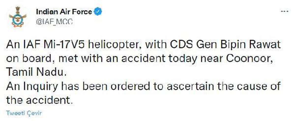 Hindistan\'da Genelkurmay Başkanı Rawat\'ı taşıyan helikopter düştü