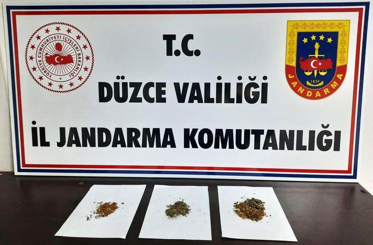 Jandarma Uyuşturucu kullanıcılarına göz açtırmıyor