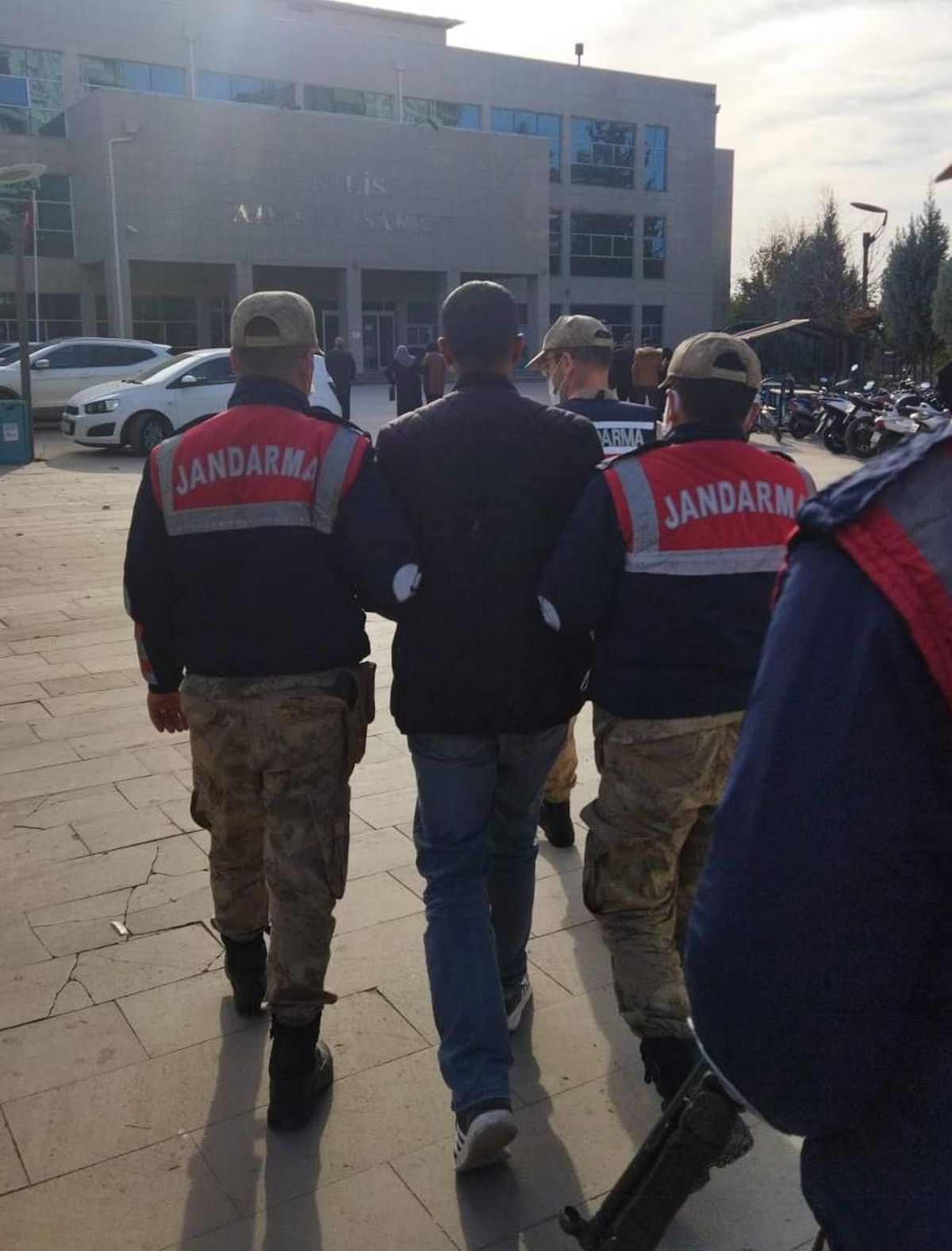 Kilis\'te hakkında 17 yıl hapis cezası bulunan hükümlü yakalandı
