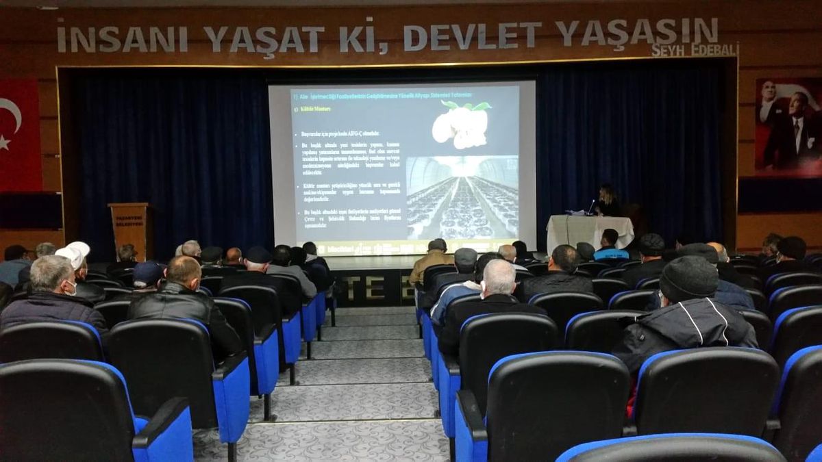 Pazaryeri\'nde çiftçiler bilgilendirildi