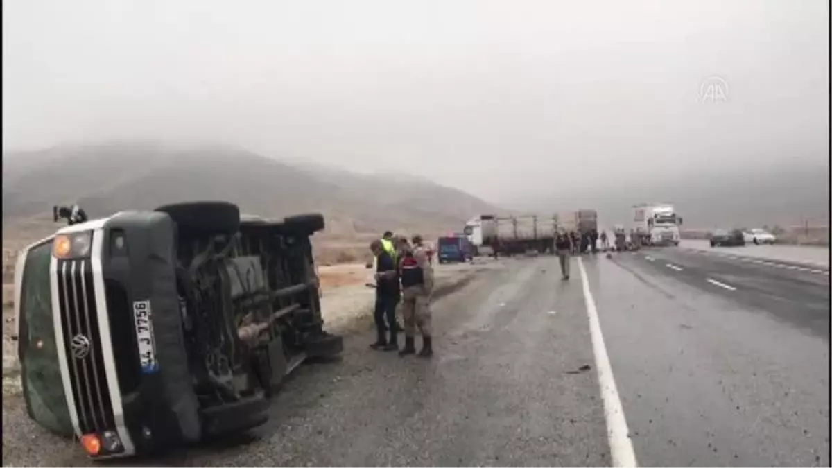 Son dakika haber | Zincirleme trafik kazasında 3 kişi yaralandı