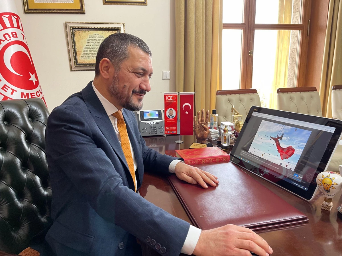 AK Parti Nevşehir Milletvekili Açıkgöz, AA\'nın "Yılın Fotoğrafları" oylamasına katıldı