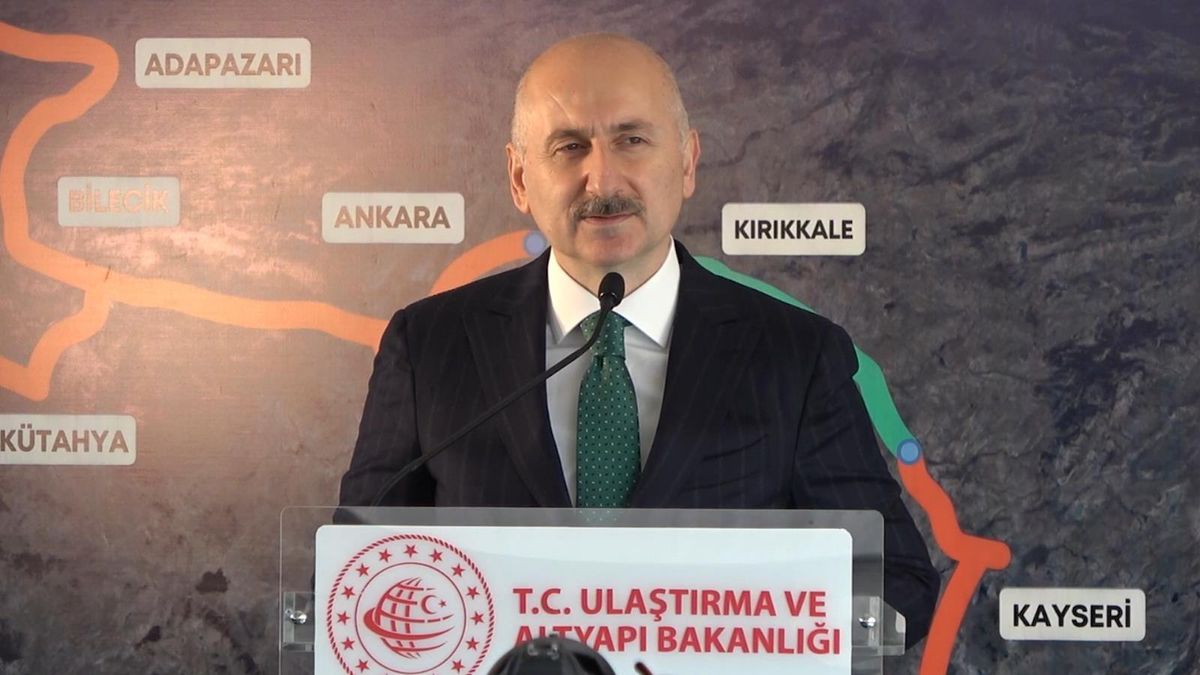 Son dakika: Bakan Karaismailoğlu: "Akaryakıttan 95 milyon, emisyondan 11 milyon lira tasarruf sağlayacağız"