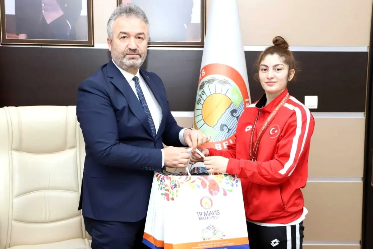 Başkan Topaloğlu: "Sporcularımızın yanındayız"