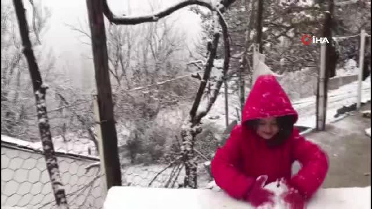 Elazığ'ın yüksek kesimlerinde kar etkili oldu