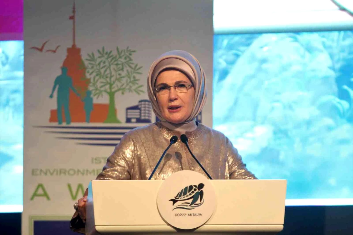 Emine Erdoğan: "Akdeniz, kirlilikten olumsuz etkileniyor"