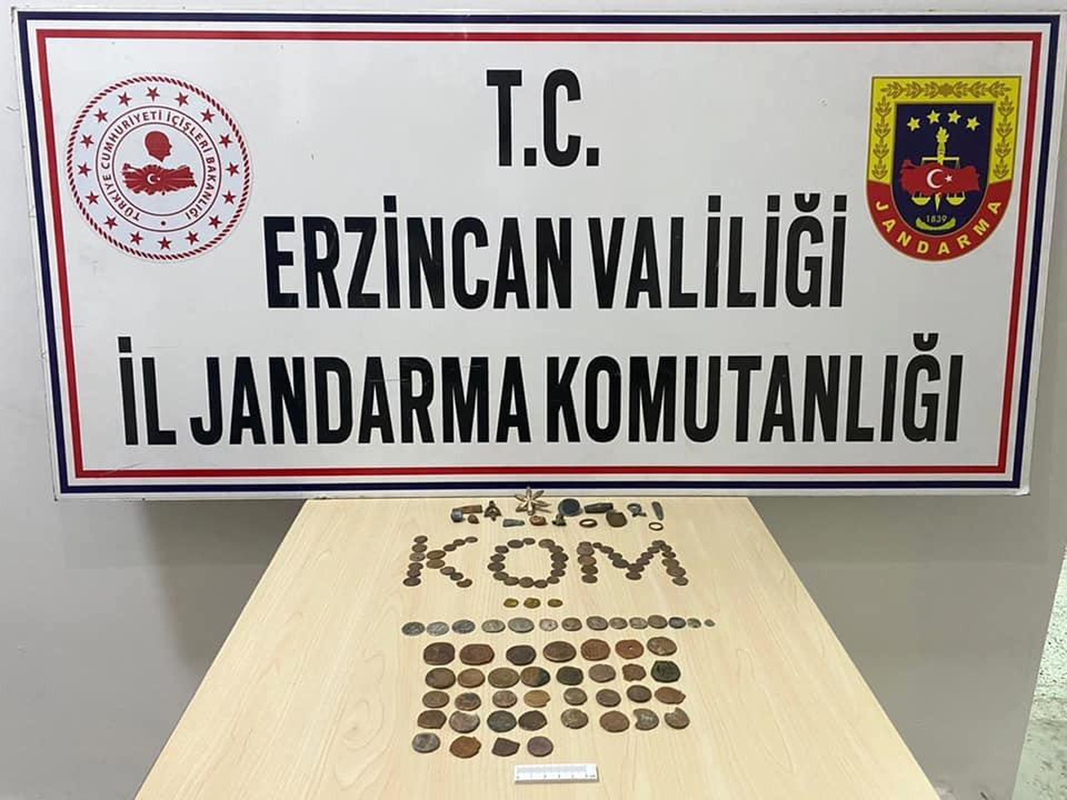 Erzincan\'da 116 adet tarihi eser ele geçirildi