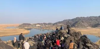 Iğdır'da coğrafya bölümü öğrencilerinden arazide uygulamalı ders