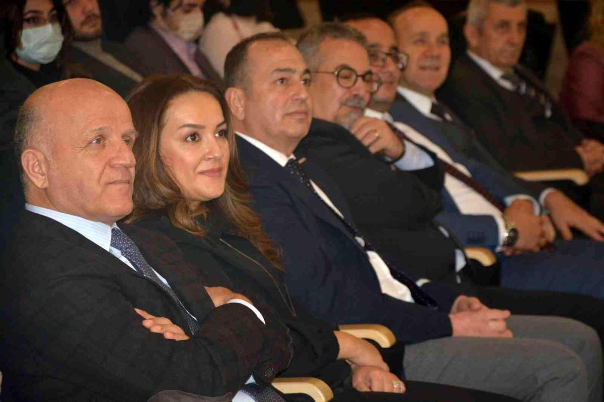 'Kalkınmanın yolu hukukun üstünlüğünden geçer'