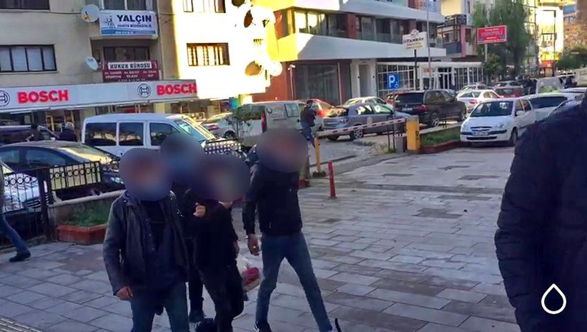Kuşadası\'nda 22 yıl kesinleşmiş hapis cezası bulunan hırsız tutuklandı