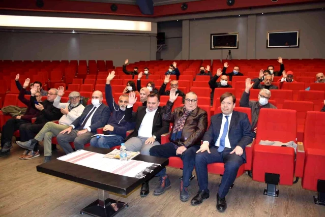 Manisa Gazeteciler Cemiyeti'nde 'Filizkan' güven tazeledi