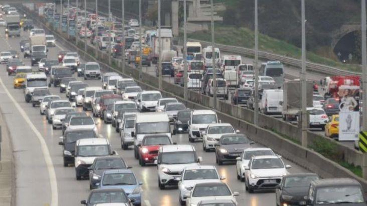 Motorlu Taşıtlar Vergisi\'nde artış oranı yüzde 25 oldu