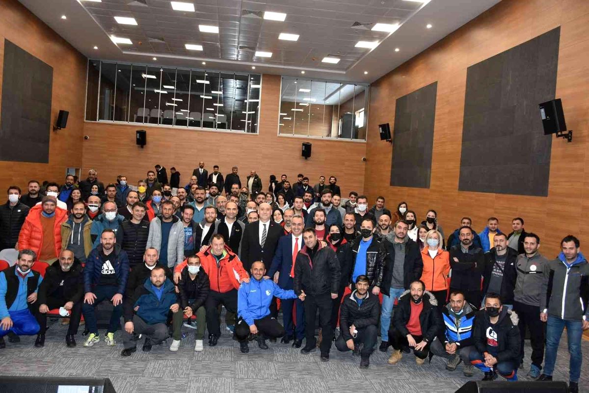Öztürk: "Olimpiyatlar için meşakkatli yolları birlikte aşacağız"