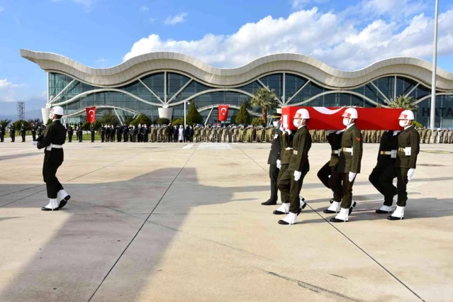 Şehit piyade uzman çavuşun cenazesi Kırıkkale'ye uğurlandı