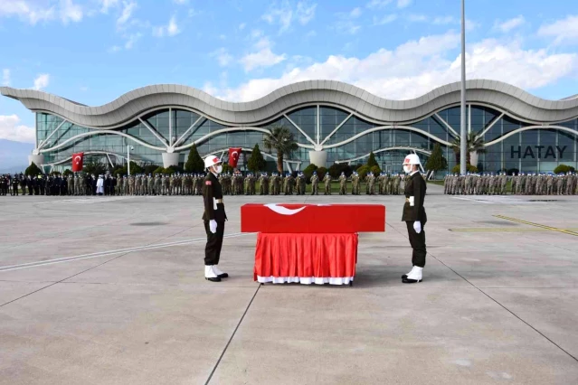Şehit piyade uzman çavuşun cenazesi Kırıkkale'ye uğurlandı