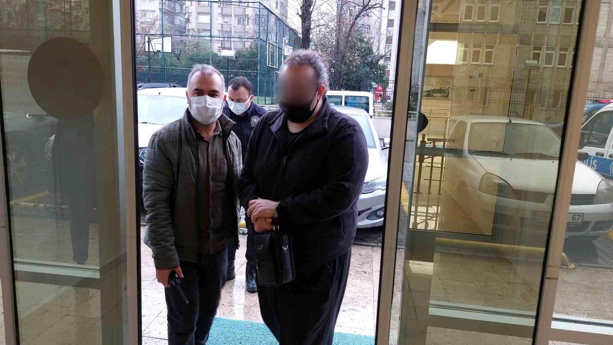 Son dakika haber | Siber polisi çocuk müstehcen görüntü ve fotoğraflarını koleksiyon yapan şahsı gözaltına aldı