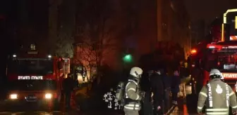 Şişli'de malzeme deposunda yangın çıktı