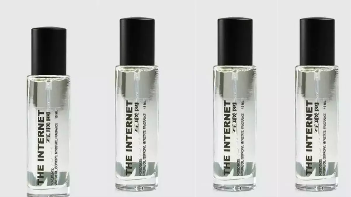 Sizce internet nasıl kokuyor? Parfümü yapıldı: Ter ve ucuz ofis sandalyesi kokusu