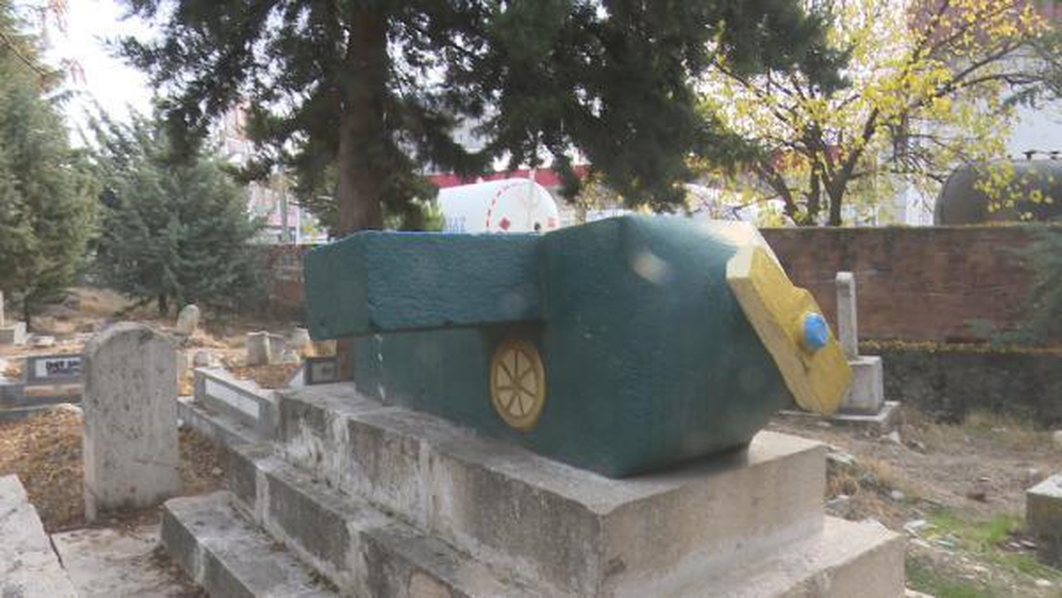 79 yılık \'\'uçak mezar\'\'ın hüzünlü öyküsü! Duyanlar ziyaret etmeye geliyor