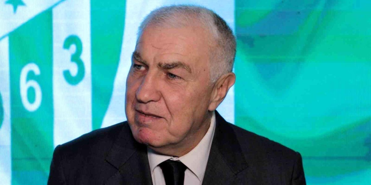 Bursasporlular Derneği Başkanı Şenol Dolar: "Geçmişe saygımızı ve vefamızı gösterdik"