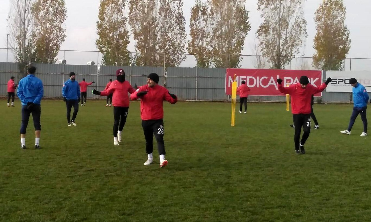 Elazığspor\'da hazırlıklar sürüyor