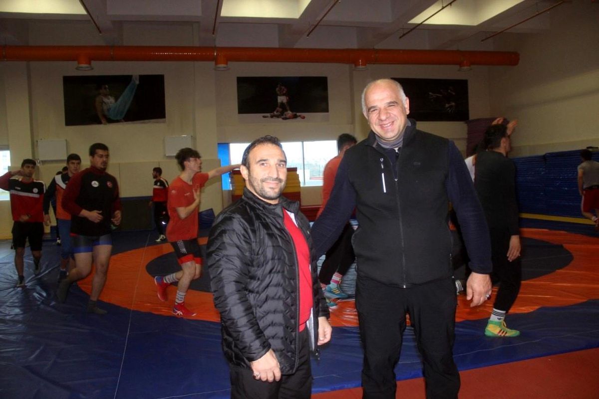Erzincan\'da güreş seçmeleri başladı