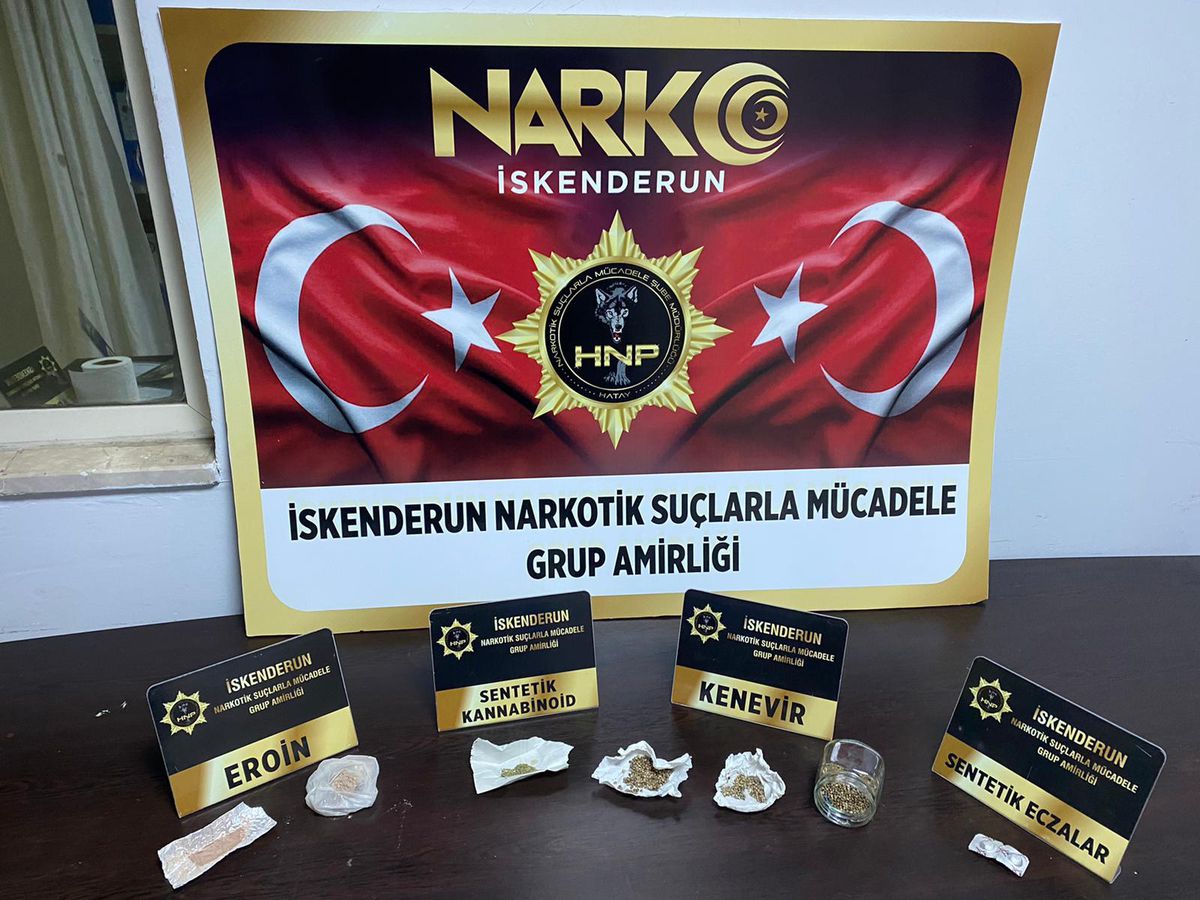 Hatay\'da uyuşturucu operasyonunda 2 şüpheli yakalandı