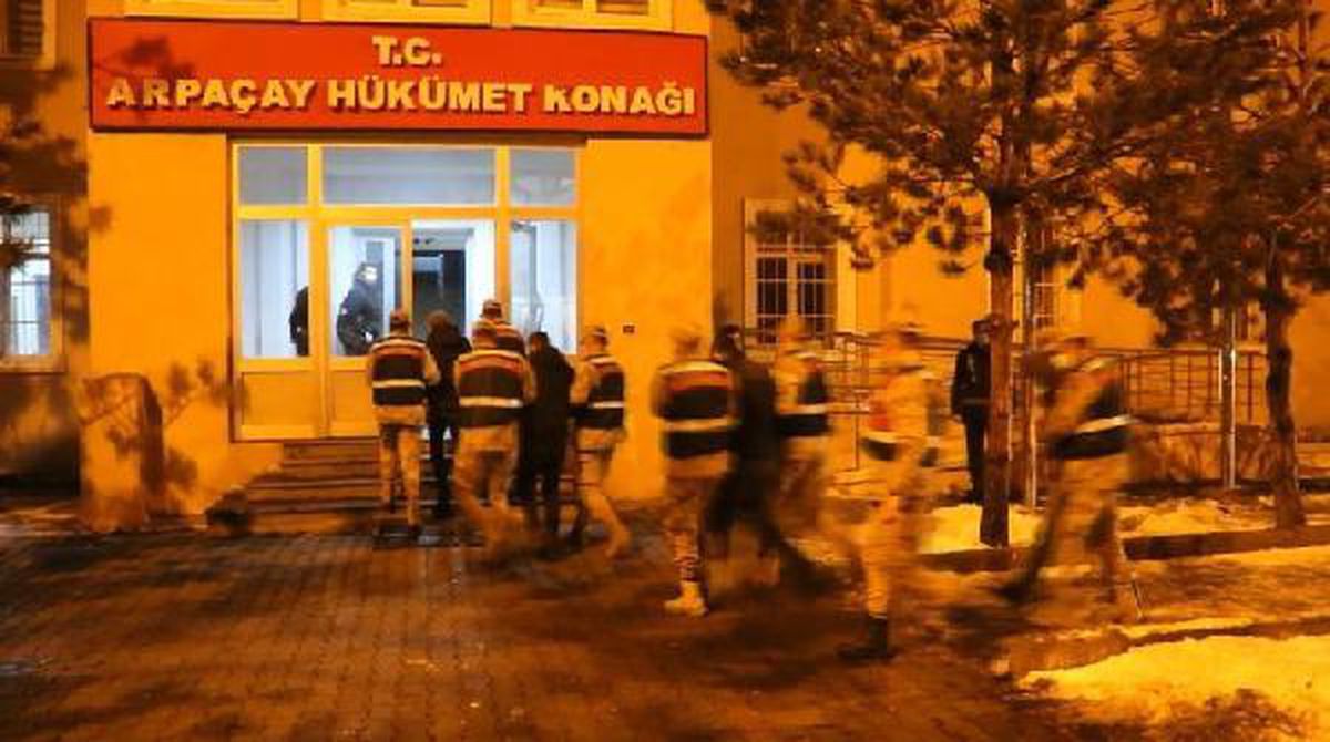 Kars\'ta suç örgütü operasyonuna 2 tutuklama