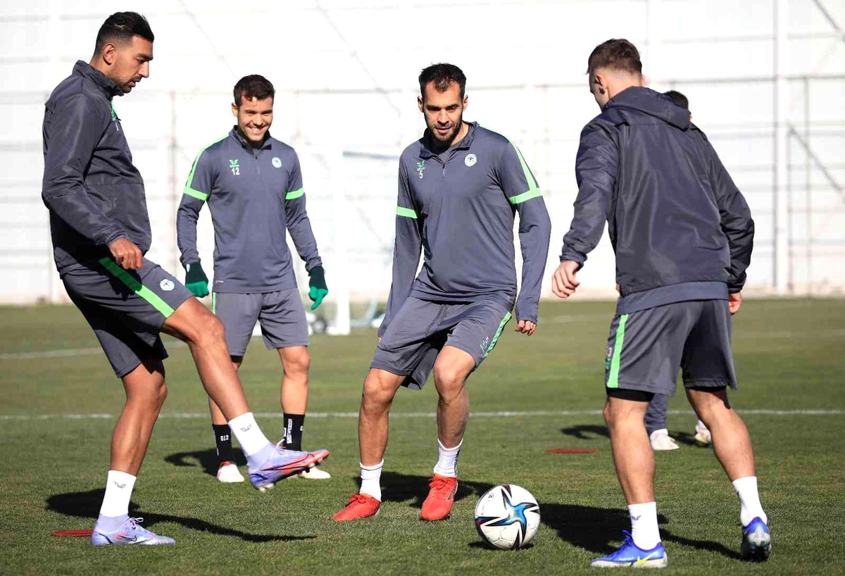 Konyaspor, Fatih Karagümrük maçı hazırlıklarını tamamladı