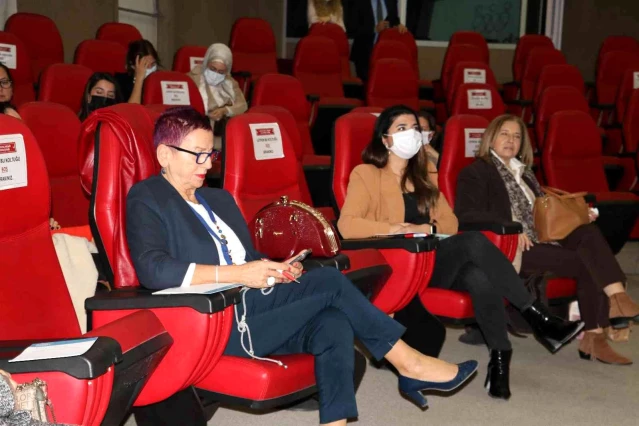 Shopsa Akademi, Adana'daki kadın girişimcilere anlatıldı