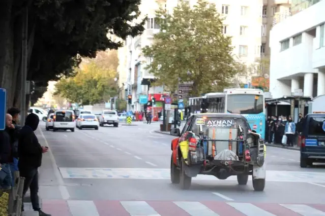 Türkiye Off-Road Şampiyonası öncesi yarışmacılar gösteri yaptı