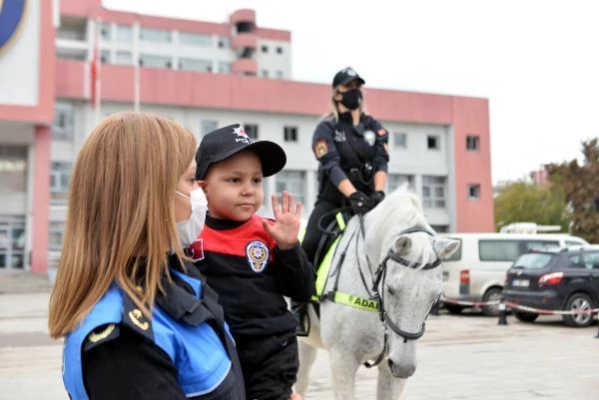 Atlı polis olmak isteyen lösemili Emir'in hayali gerçek oldu