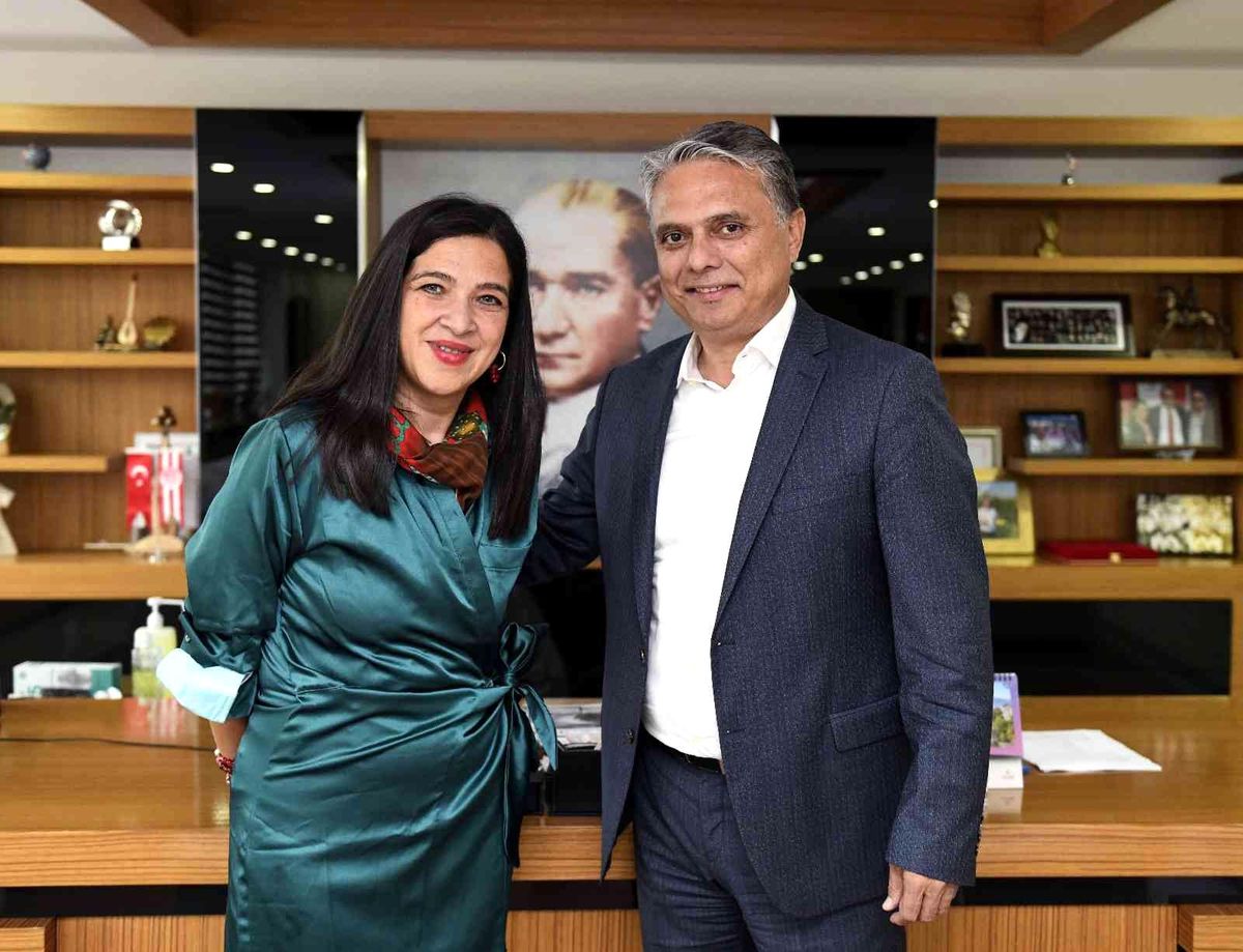 Başkan Uysal, Gusi Barış Ödülü sahibi Lutz\'u ağırladı