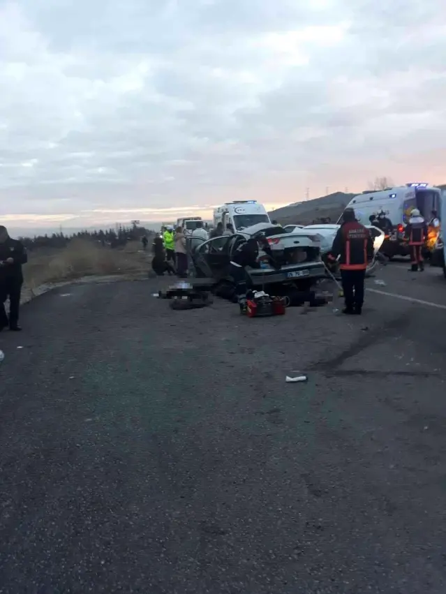 Son dakika haberleri! Başkent'te katliam gibi kaza: 6 ölü, 3 yaralı