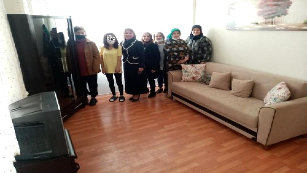 İHTİYAÇ SAHİBİ İNSANLARIN YARALARI SARILIYOR